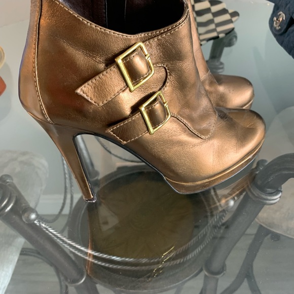 Bronze Ankle buckle booties - Colin Stuart - Picture 2 of 6